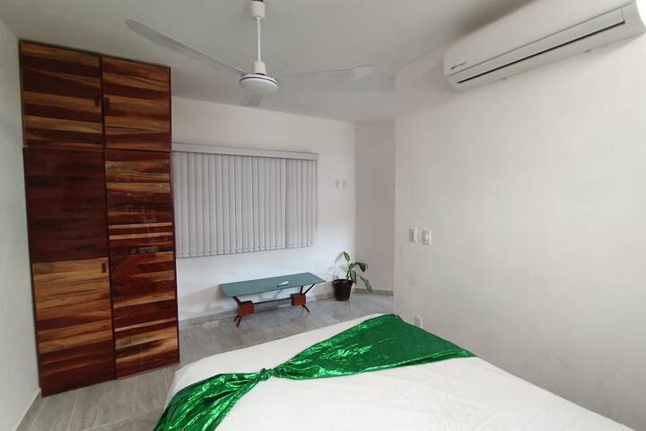 Room 12 of 231