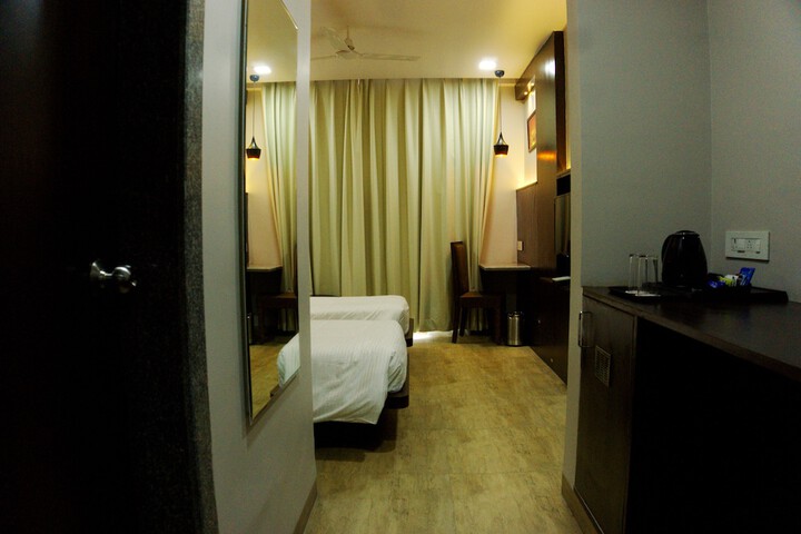 Room 22 of 45