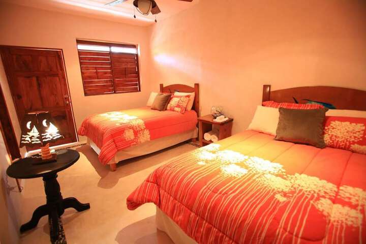 Room 8 of 40