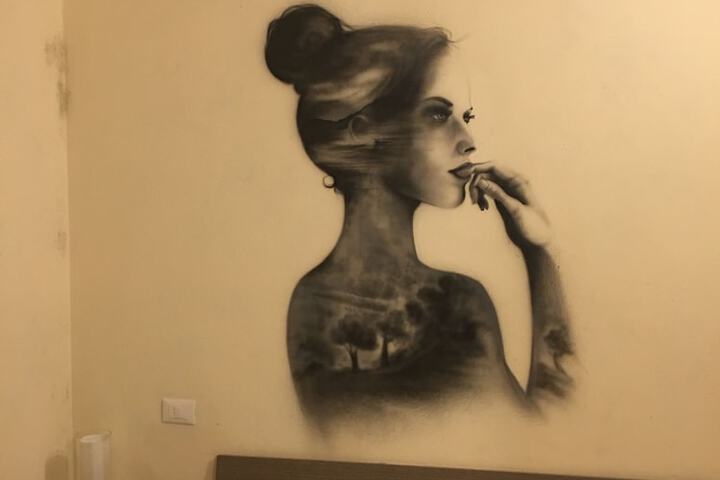 Room 8 of 42
