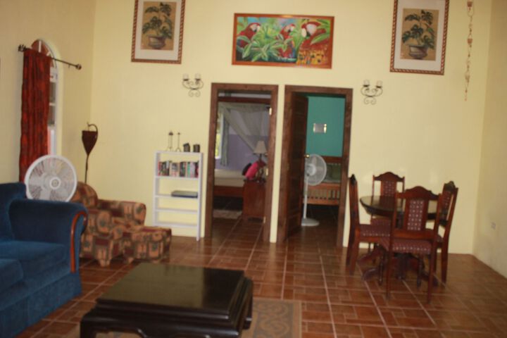 Room 6 of 18