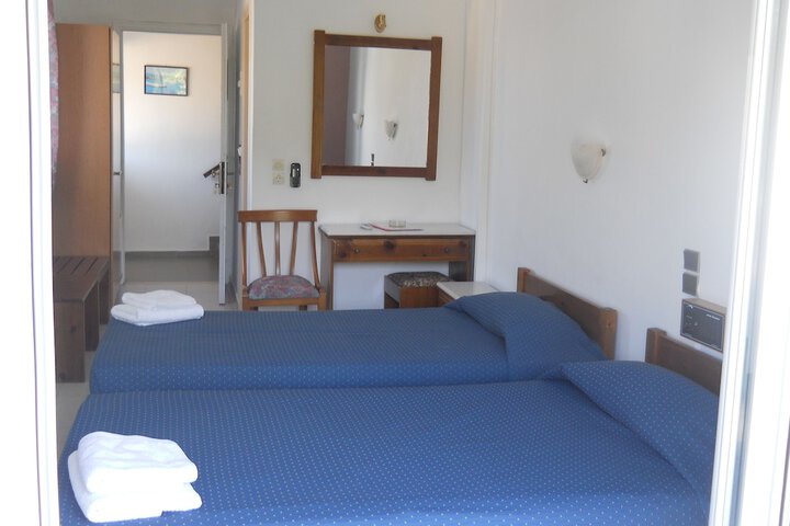 Room 26 of 84