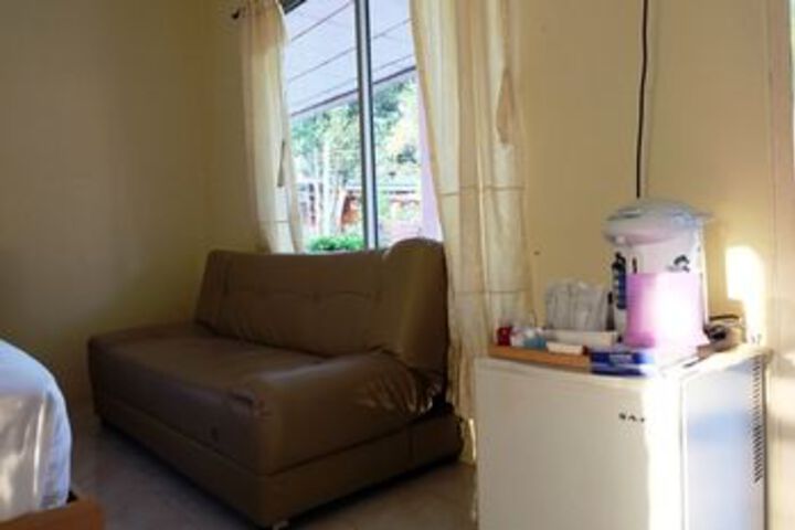 Room 17 of 32