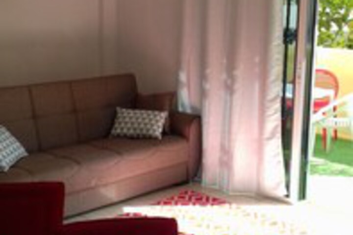 Room 12 of 32