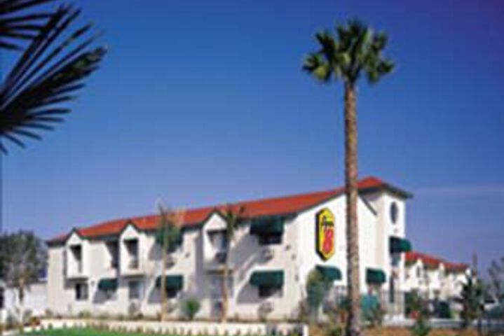 Super 8 San Diego / Imperial Beach in San Diego, CA