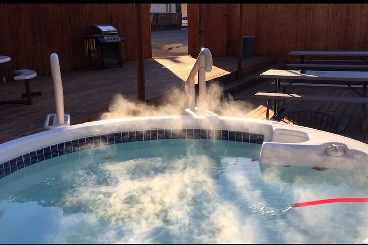 Property Grounds 25 of 27