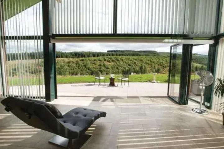 Terrace/Patio 5 of 11