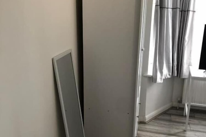 Room 7 of 31
