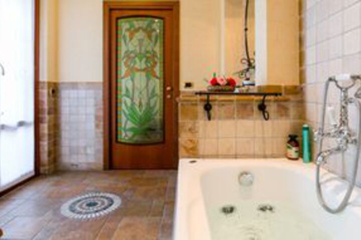 Hot Tub 39 of 59