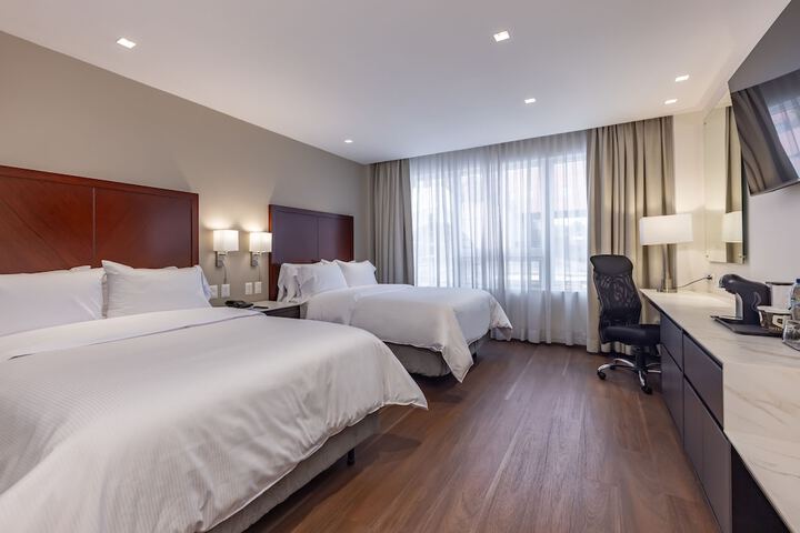 Room 10 of 55