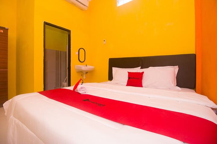 Room 5 of 27