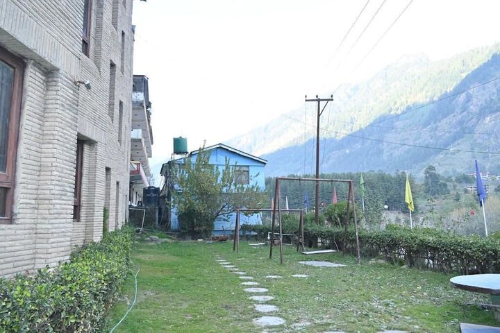 Hotel Exterior 44 of 44