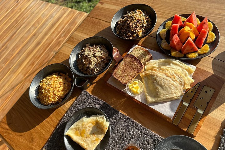 Breakfast/Coffee Service 56 of 101