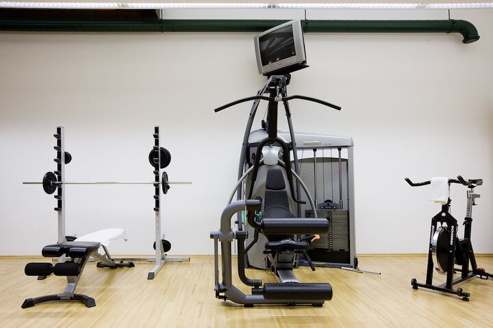 Health and Fitness 50 of 128