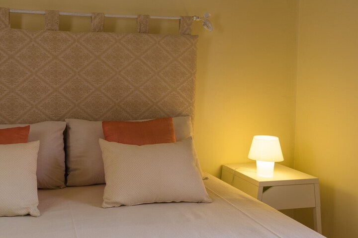 Room 13 of 104