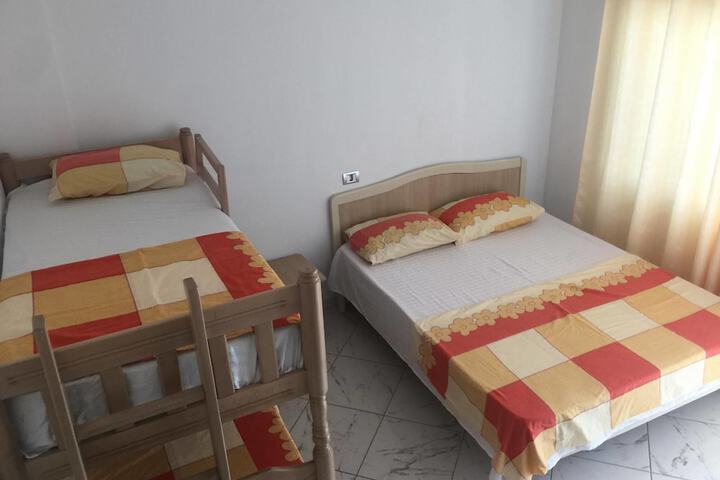 Room 16 of 20