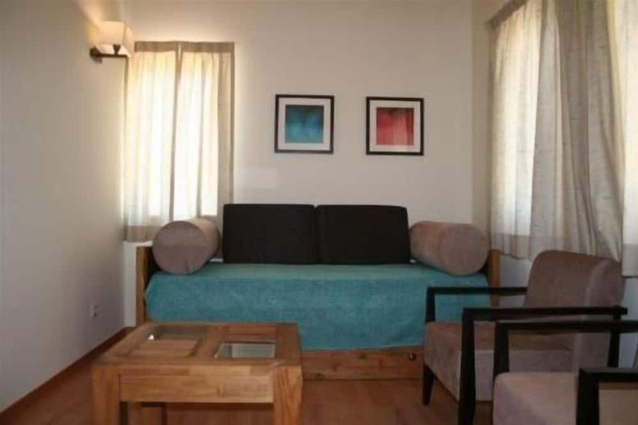 Room 12 of 26