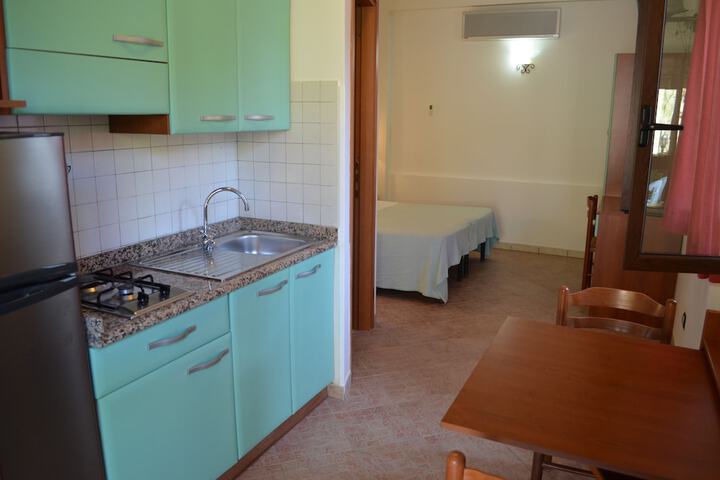 Room 15 of 213