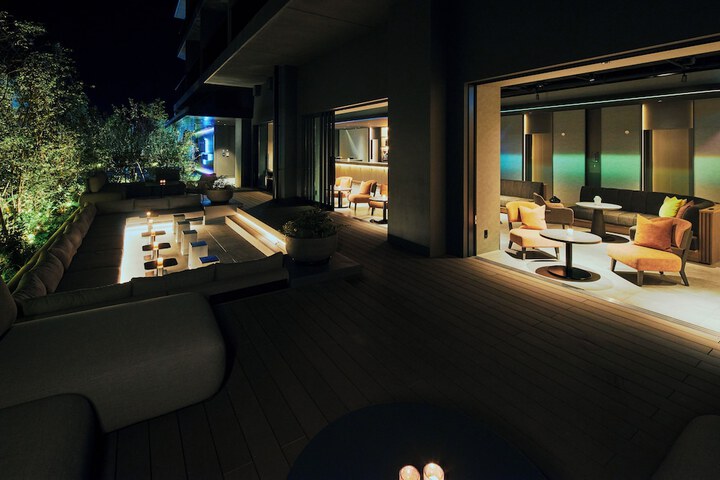 Dining 74 of 125
