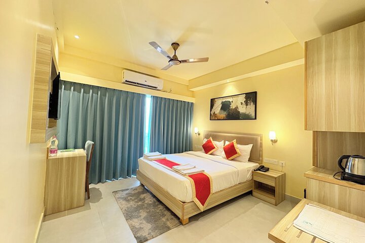 Room 6 of 27