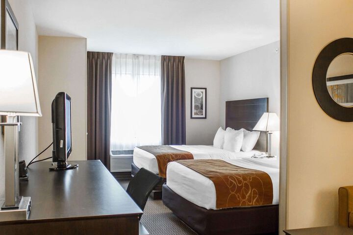 Suite (1 of 9)