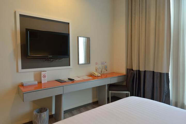 Room 30 of 78