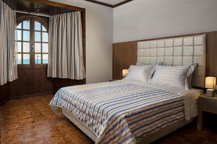 Room 45 of 292