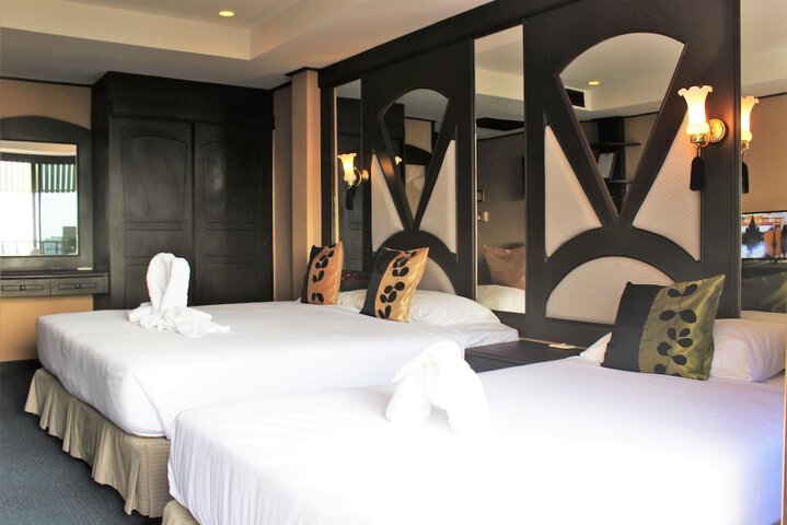 Room 13 of 92
