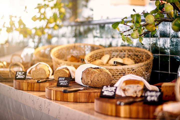 Breakfast area
