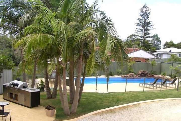 Pool 16 of 19