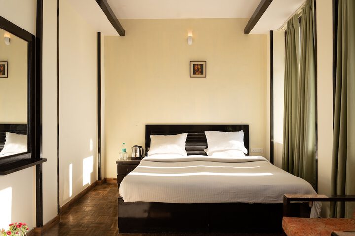 Room 8 of 46
