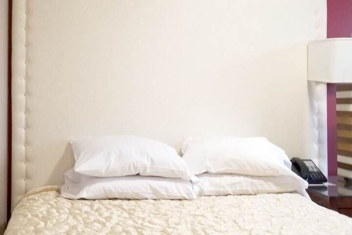 Room 2 of 15