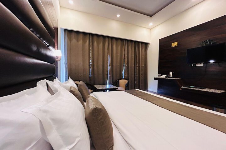 Room 26 of 50