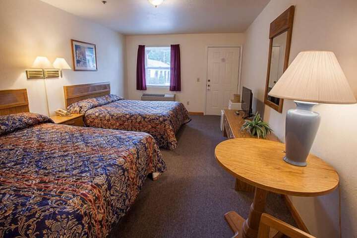 Room 6 of 37