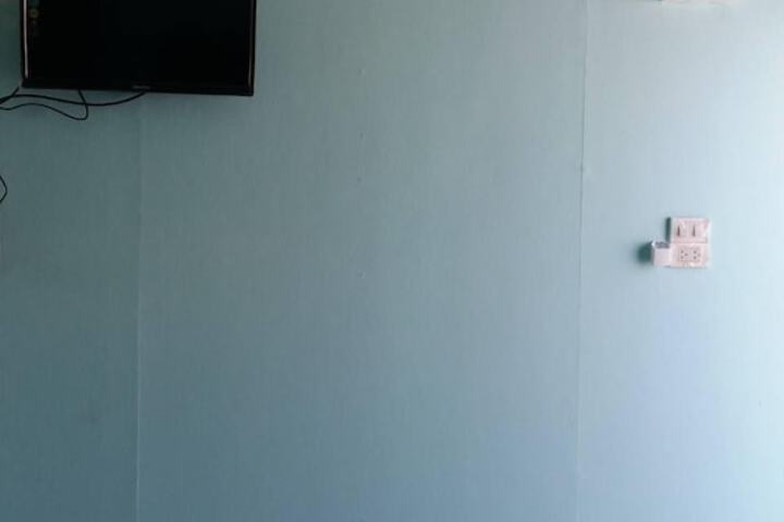 Room 25 of 72