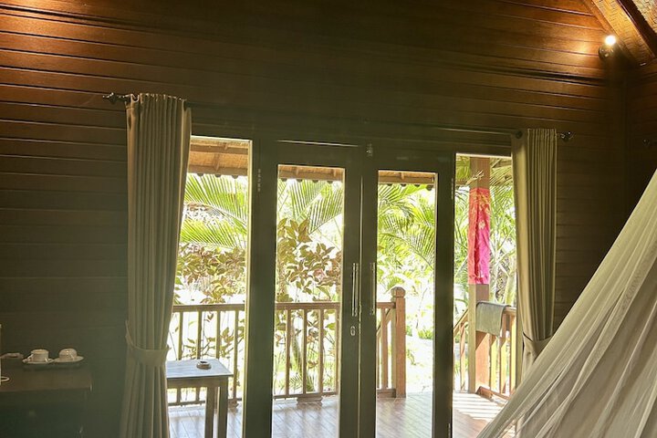 Room 2 of 67
