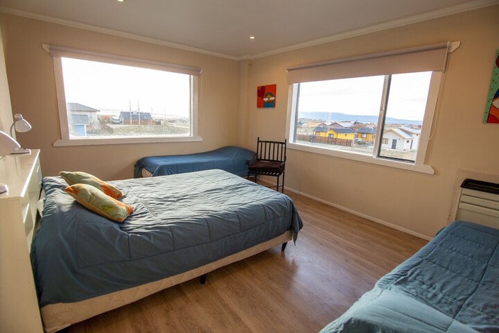 Room 10 of 29