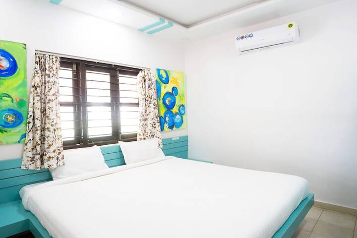 Room 37 of 111