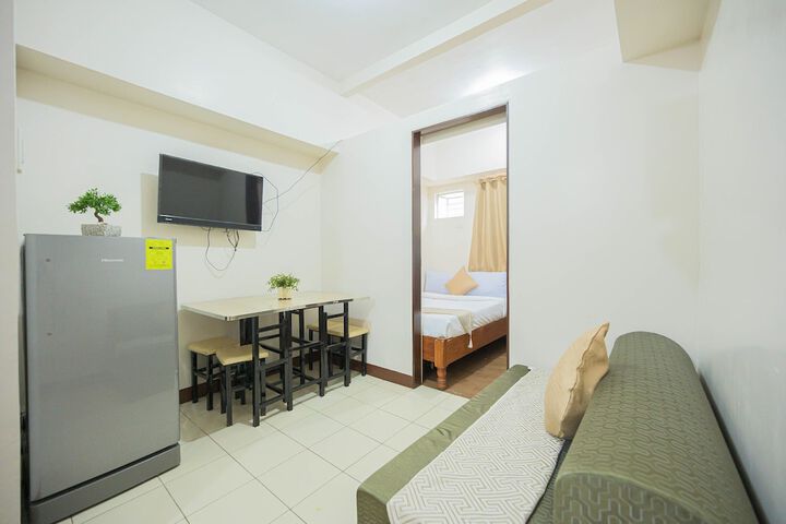 Room 182 of 224