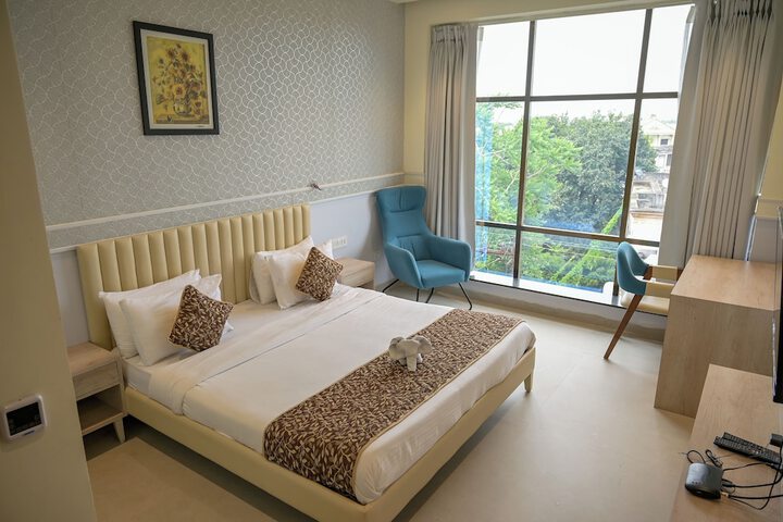 Room 12 of 45