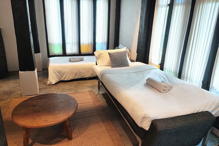 Room 19 of 60