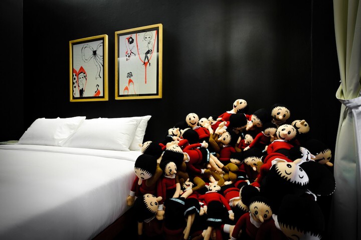 Room 12 of 86