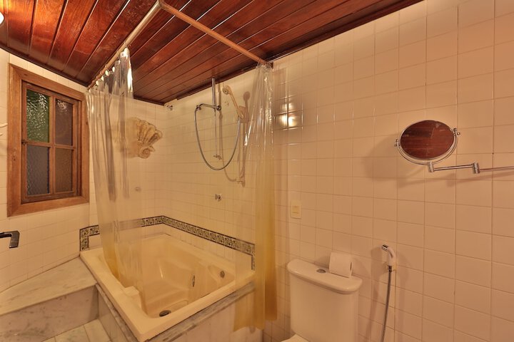 Bath Photo