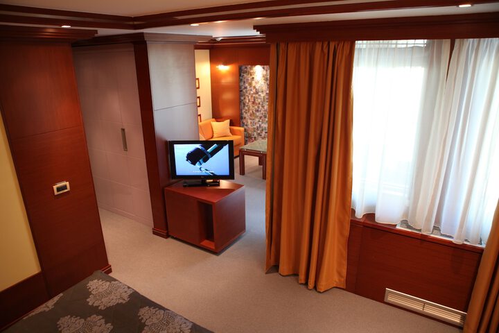 Hotel Interior 4 of 62