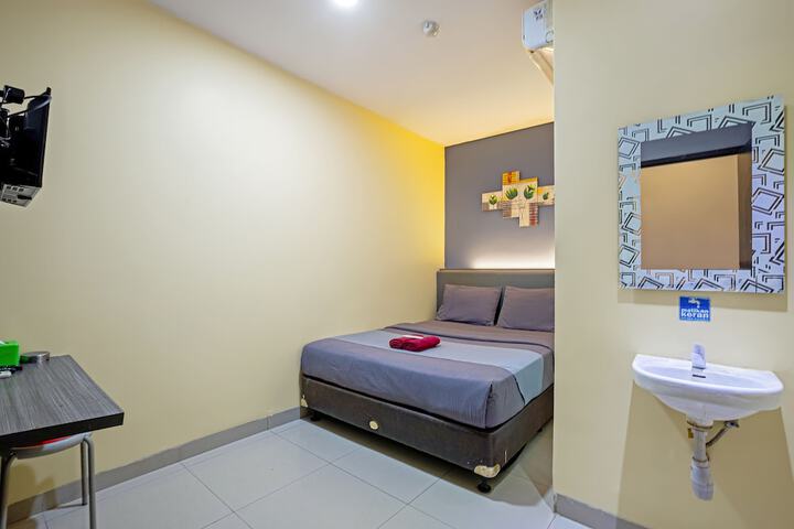 Room 8 of 26