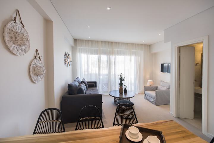 Room 90 of 191