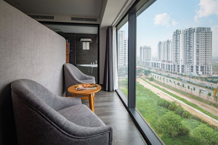 Room 8 of 36