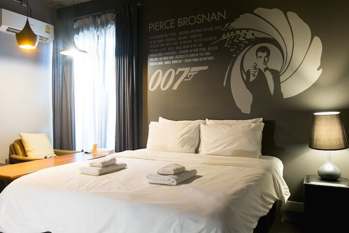 Room 36 of 100