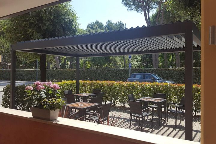 Terrace/Patio 7 of 35