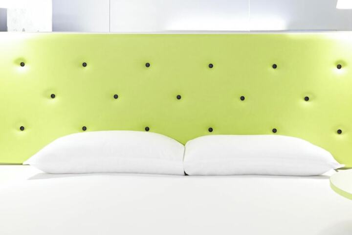 Room 25 of 120